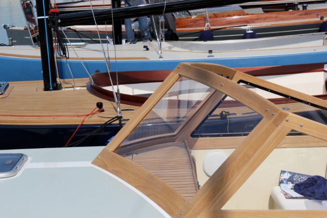 Windshield of boat made by Hublot Bateau