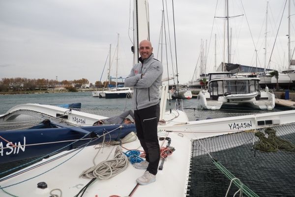 Damien Seguin aboard Yasasin, ex-Fujicolor II