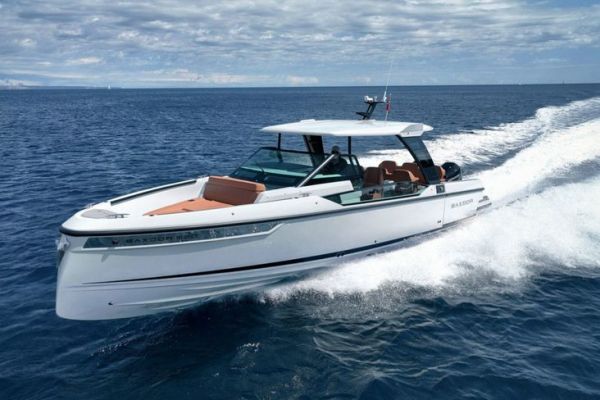 The Sky Fall, a 10.28 m Saxdor 320 GTO speedboat