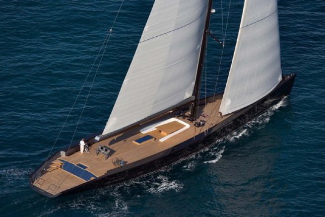 43.7m sailing yacht esense