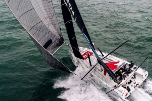 Aurélien Ducroz Moves to IMOCA