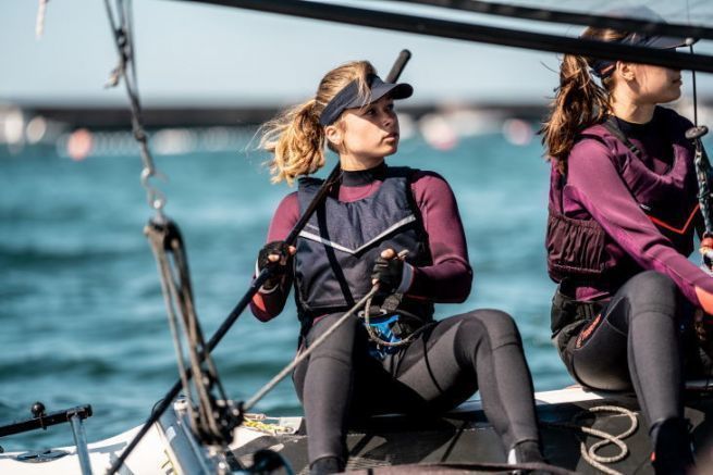 The comfort and efficiency of the outfit will facilitate learning, because we learn better when we feel good!